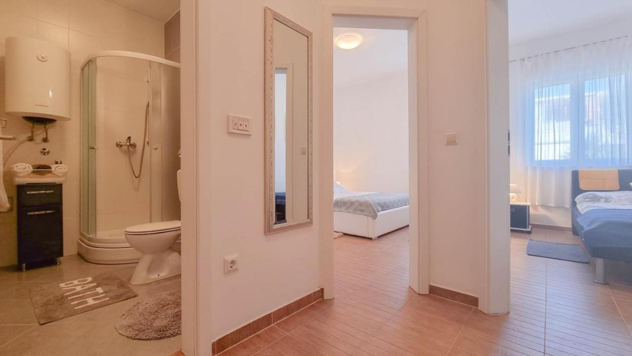 شقة Lea Novigrad Istria المظهر الخارجي الصورة