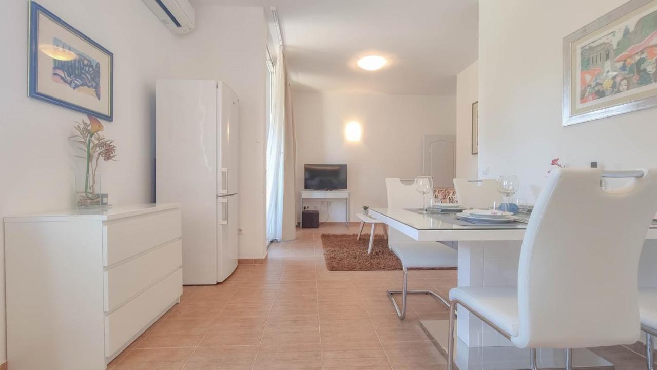 شقة Lea Novigrad Istria المظهر الخارجي الصورة