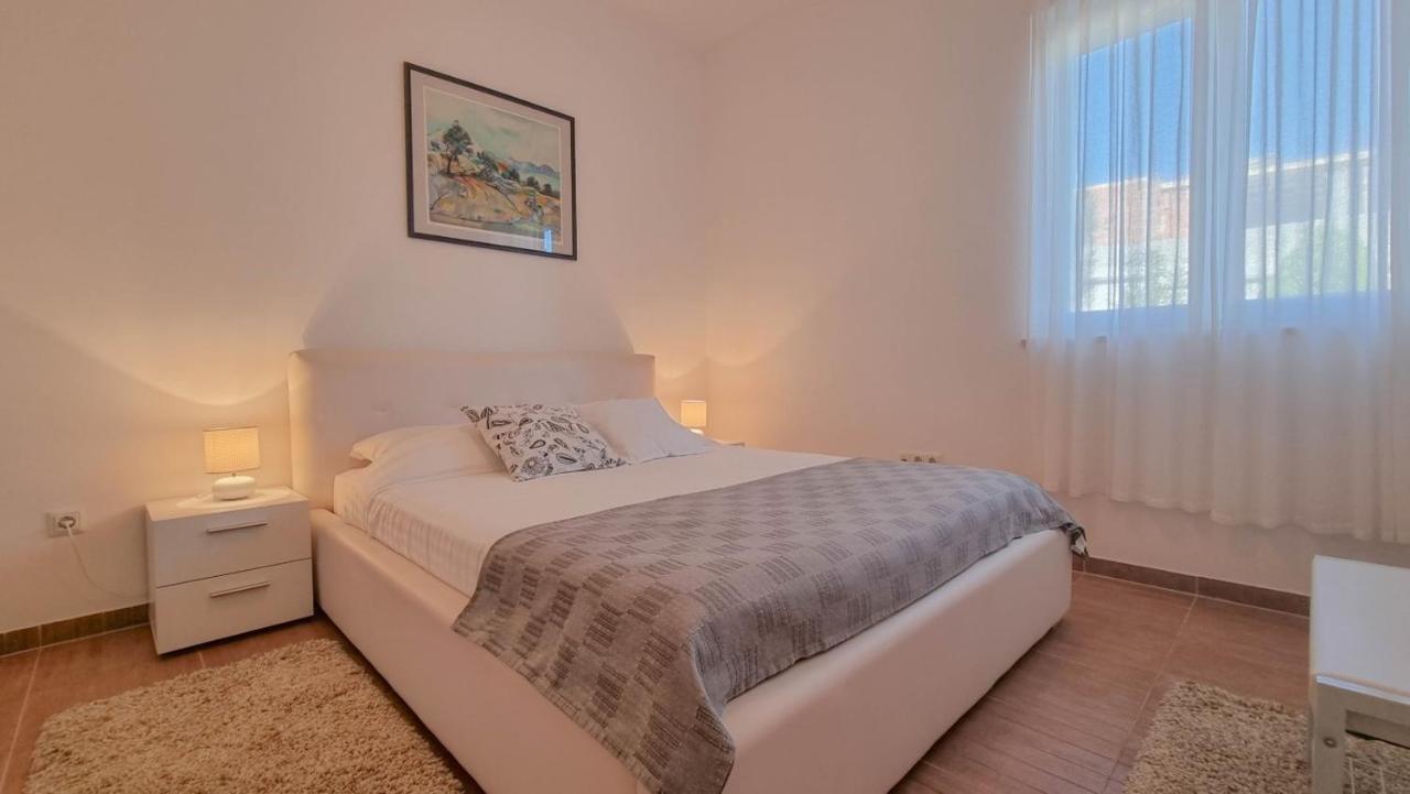 شقة Lea Novigrad Istria المظهر الخارجي الصورة